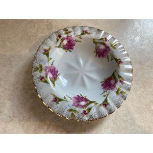 Chodziez Poland Rosebuds decorated 5.5" Gold Trimmed Ashtray